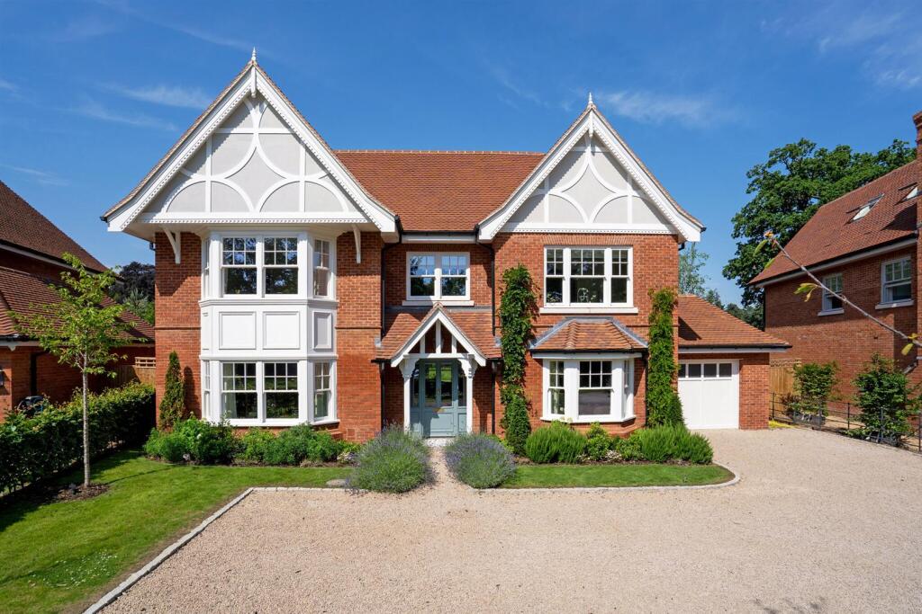 House in South Oxfordshire, Shiplake