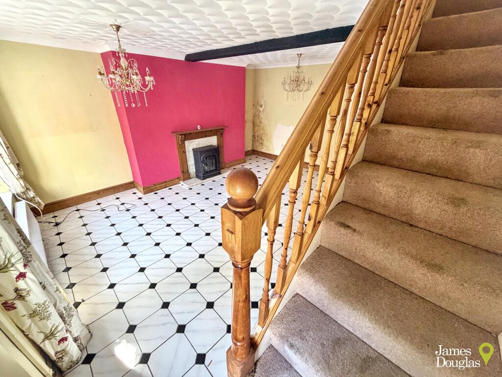 House in Cardiff, Llantwit Fardre - View 4