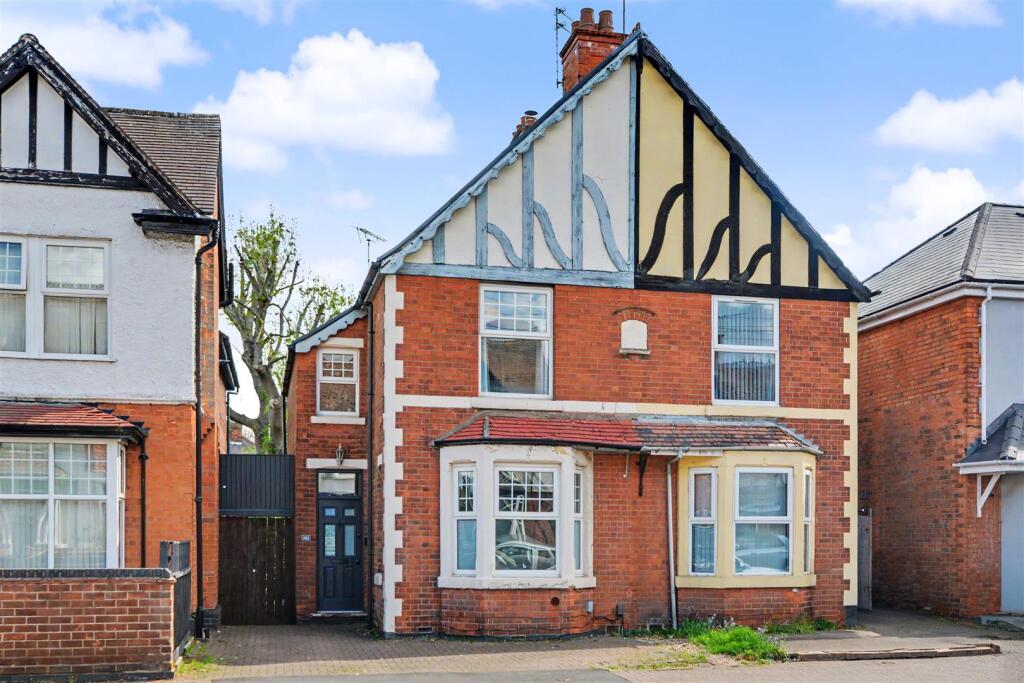 Main image of property: Station Road, Beeston, Nottingham