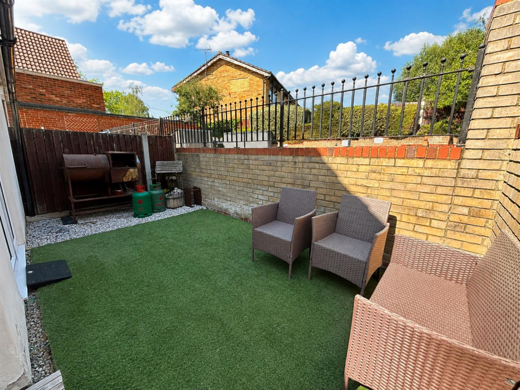 Apartment in Maldon, Cold Norton - View 4