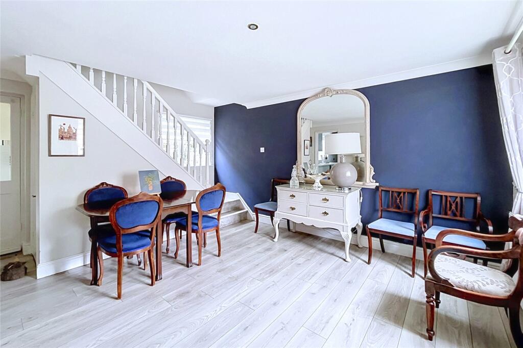 House in Ipswich - View 3