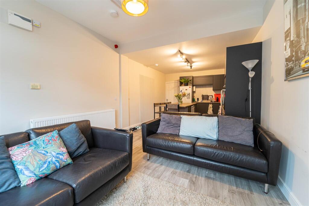 House in Birmingham, Bournbrook - View 2