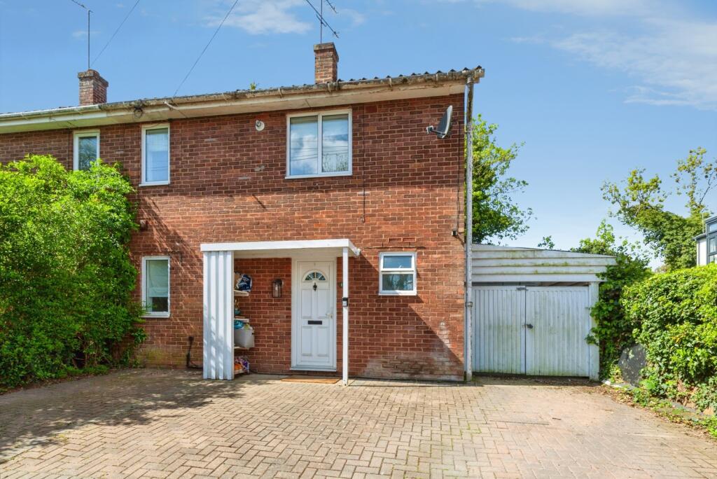 Main image of property: Courtlands, Maidenhead, Berkshire, SL6