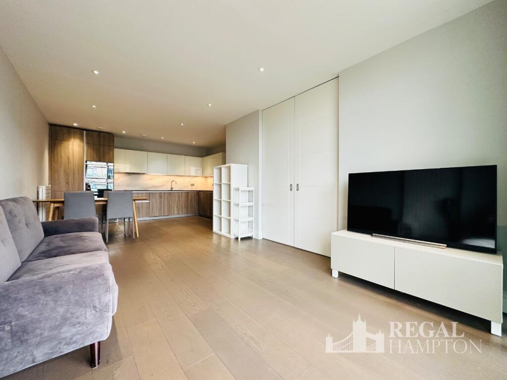 Main image of property: Queenshurst Square, Kingston, London, KT2
