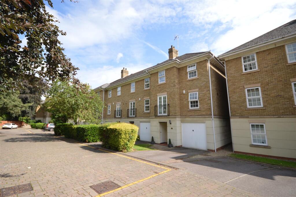 Main image of property: Scholars Court, Northampton, NN1