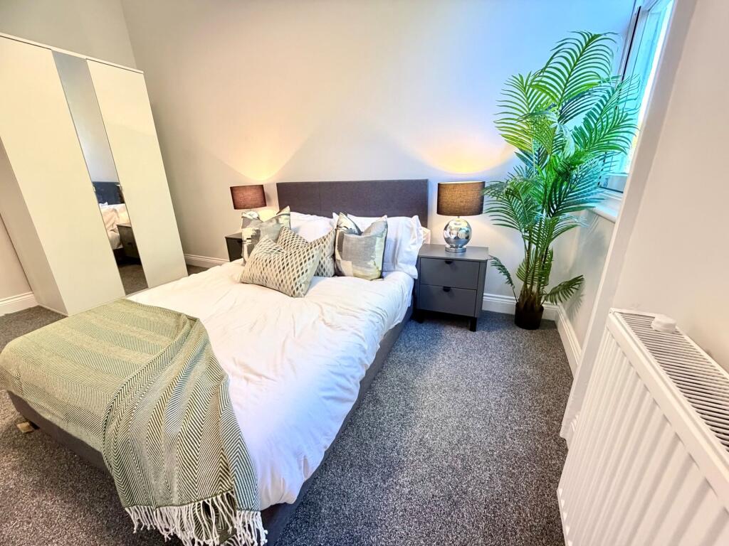 3 bedroom flat for rent