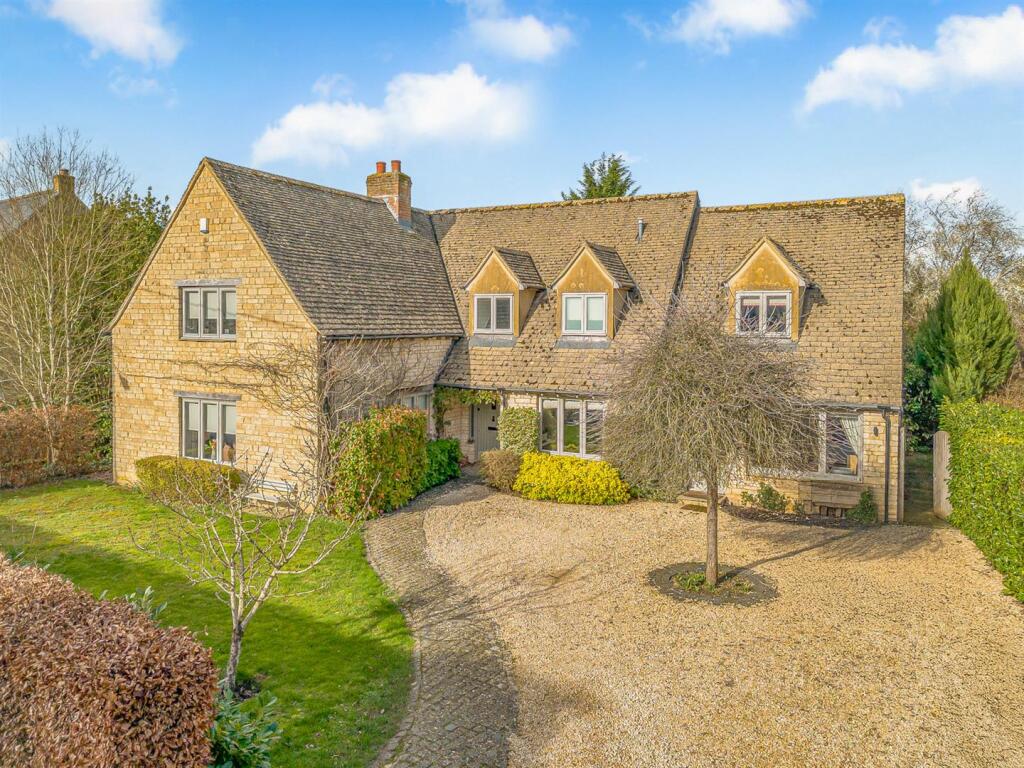 Main image of property: Shipton Road, Woodstock
