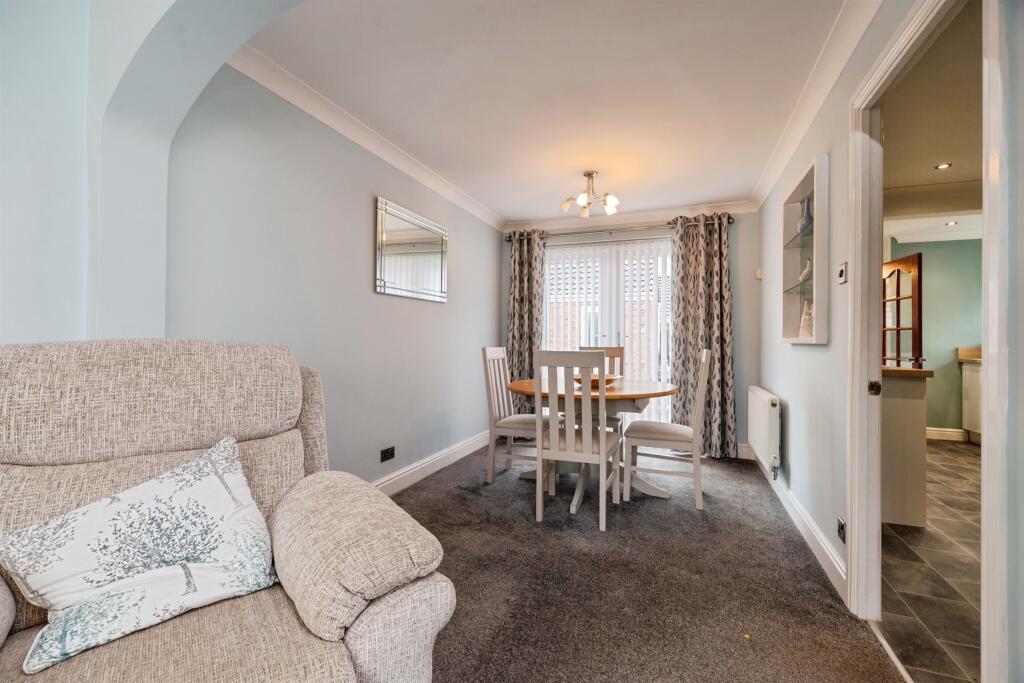 House in Stockton-on-Tees - More