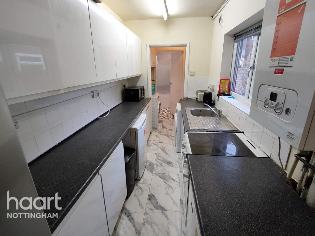 House in Nottingham, Old Lenton, Lenton - View 4
