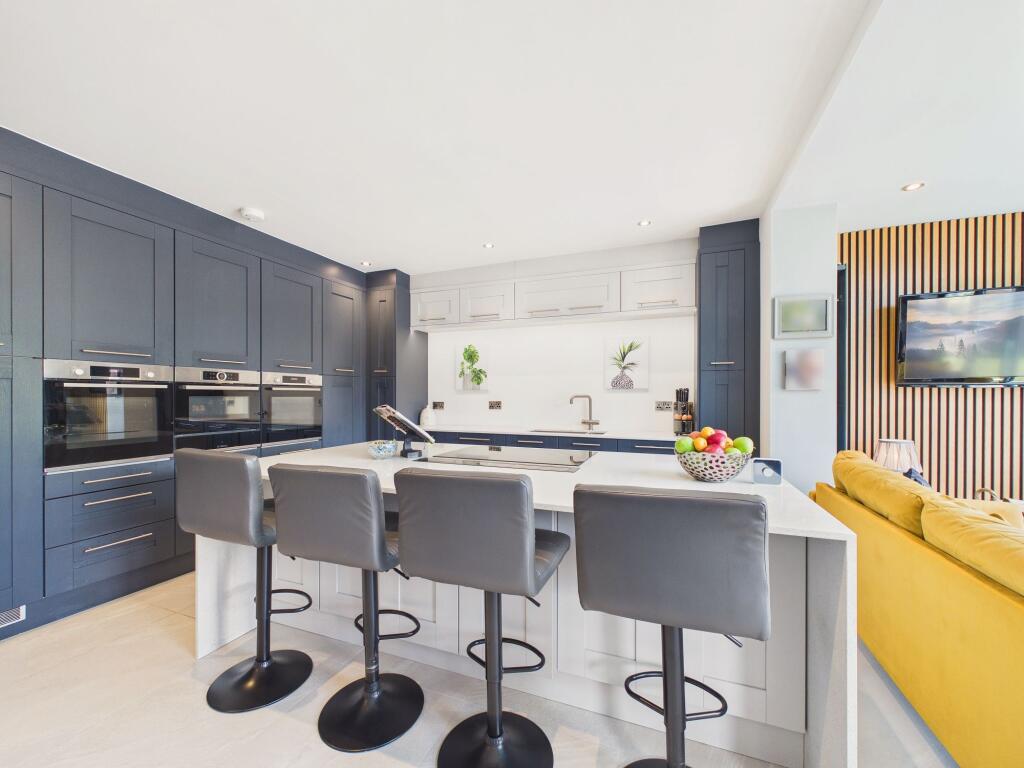 House in Sunderland, Albany - View 6
