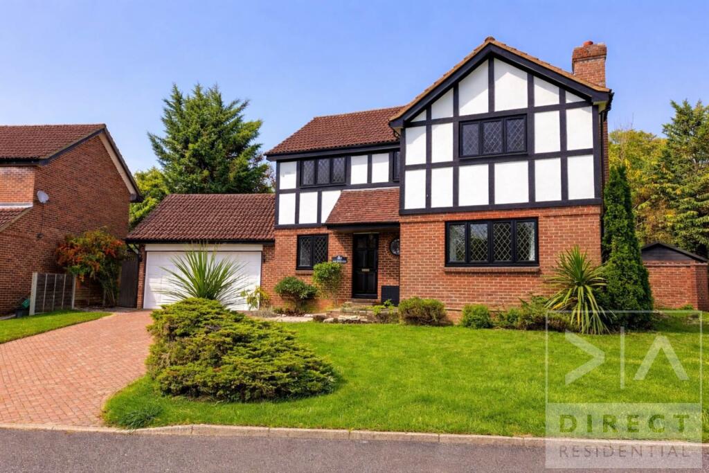 Main image of property: Grey Alders, Banstead, SM7 1NL