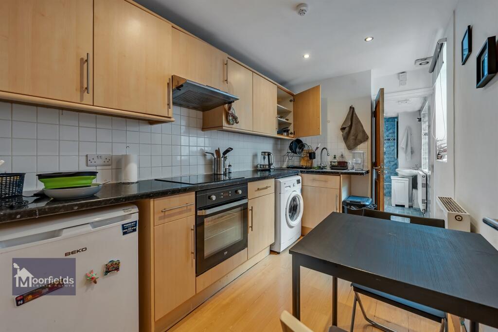 Apartment in Bristol - View 5
