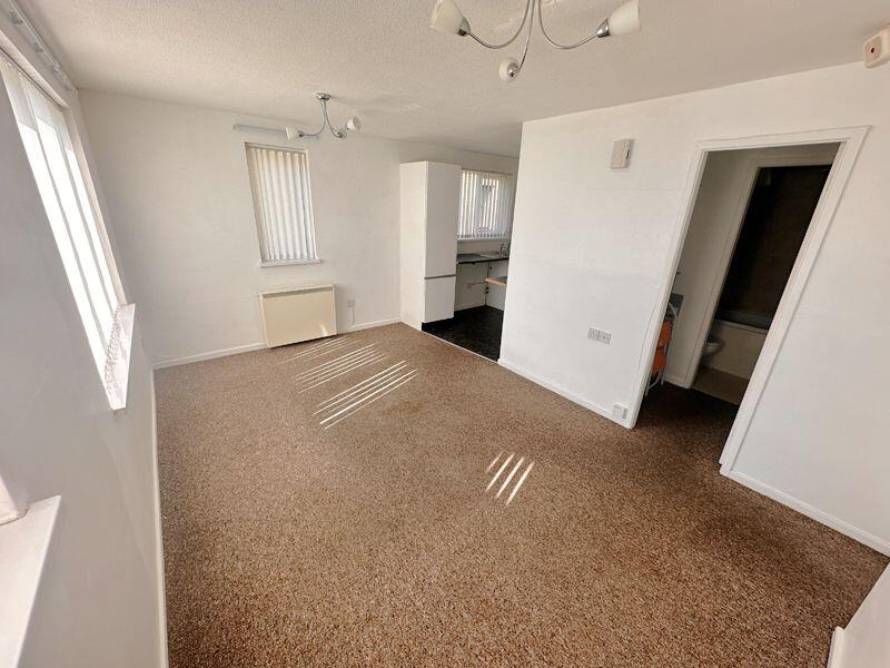 Apartment in Wyre, Lancashire - View 3