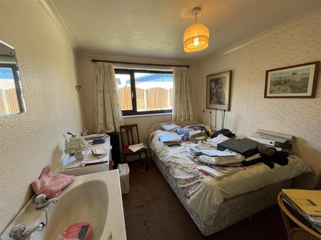 Additional image 10 of Langdale Avenue, Wyke, Bradford