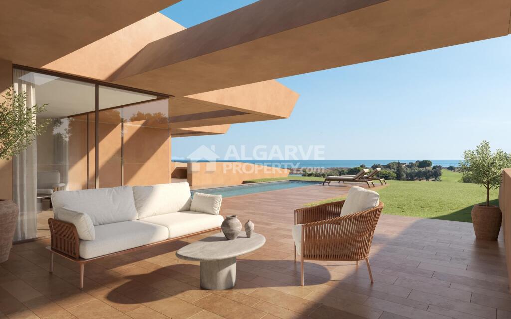 Main image of property: Algarve, Odiáxere