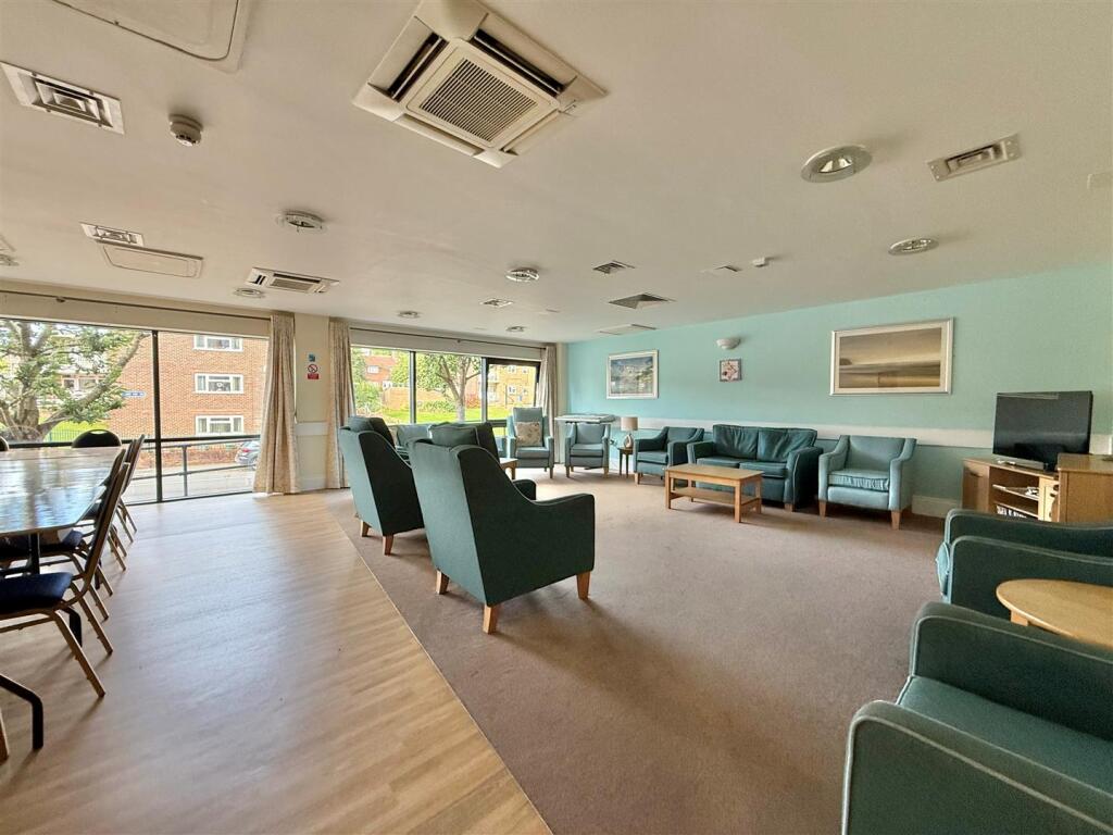 Additional image 13 of Queensridge Court