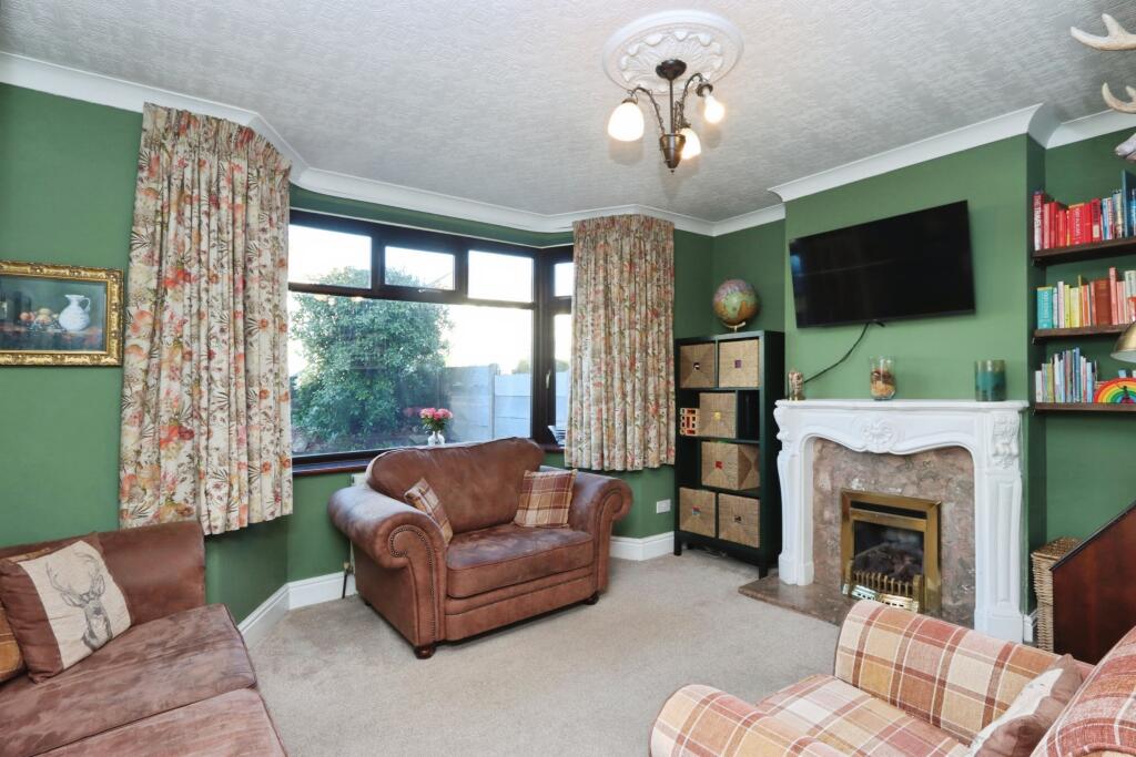 House in Sheffield, South Yorkshire - View 3