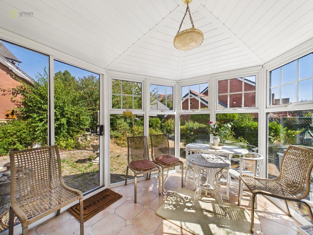 Betteridge Drive, Sutton Coldfield, B76 photo 4
