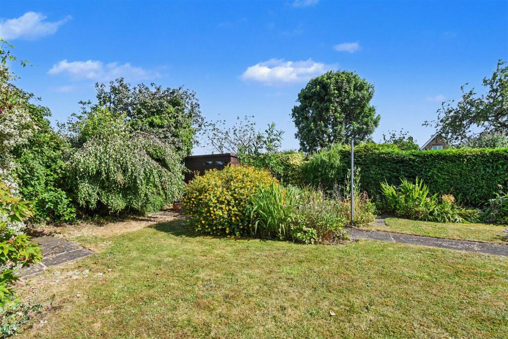 Wiltshire Avenue, Burton-Upon-Stather, Scunthorpe photo 2