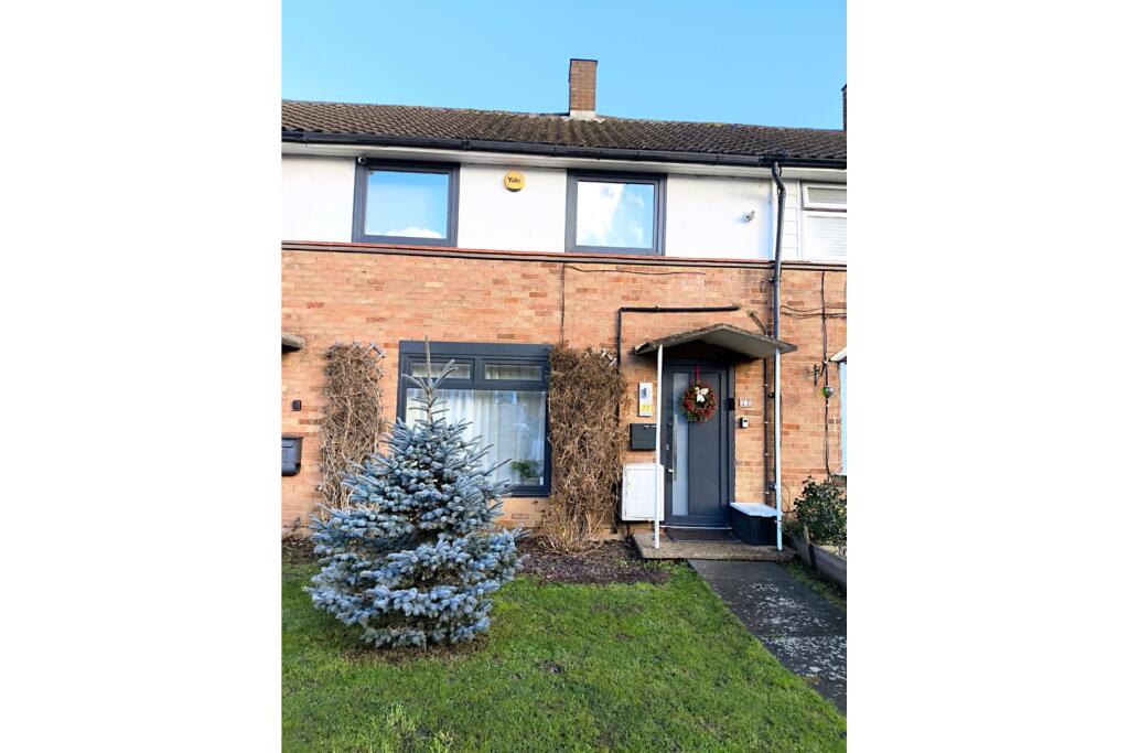 Main image of property: Perry Spring, Harlow, CM17