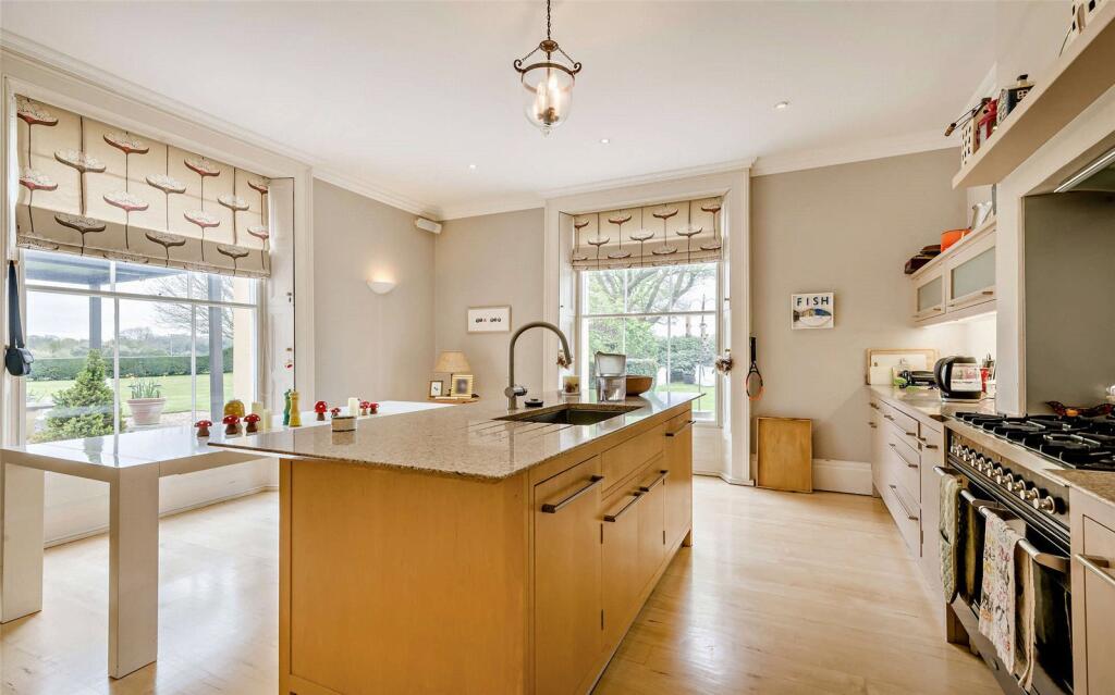 House in South Norfolk, Ketteringham - View 4