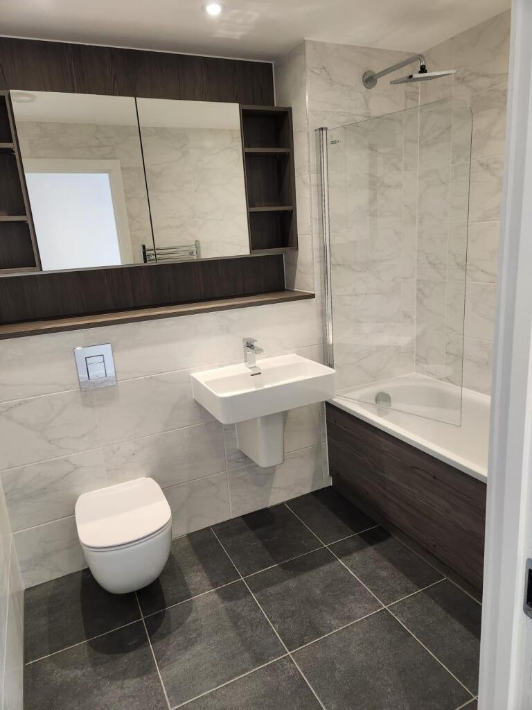 Apartment in Manchester - View 5