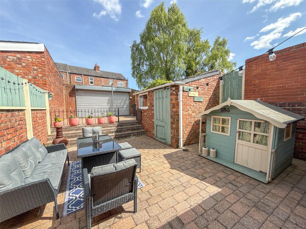 House in Newcastle upon Tyne - View 4
