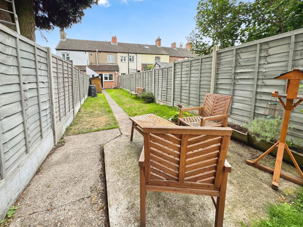 Stanton Road, Stapenhill, Burton-on-Trent, DE15 photo 2