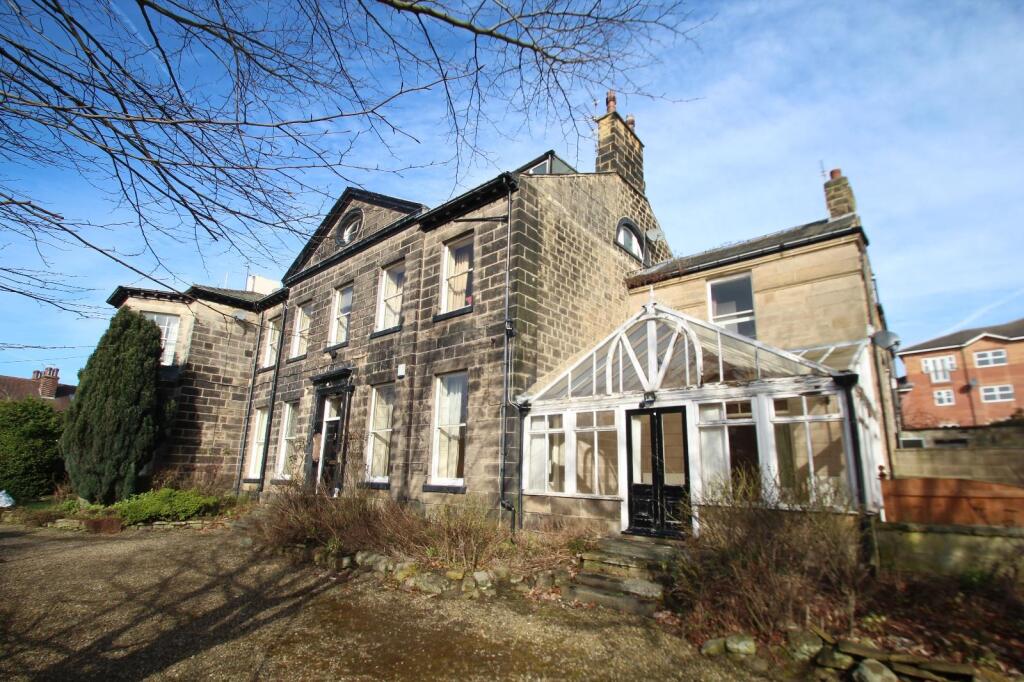 Main image of property: Allerton Lodge Flats, Falkland Mount, Leeds, West Yorkshire, LS17