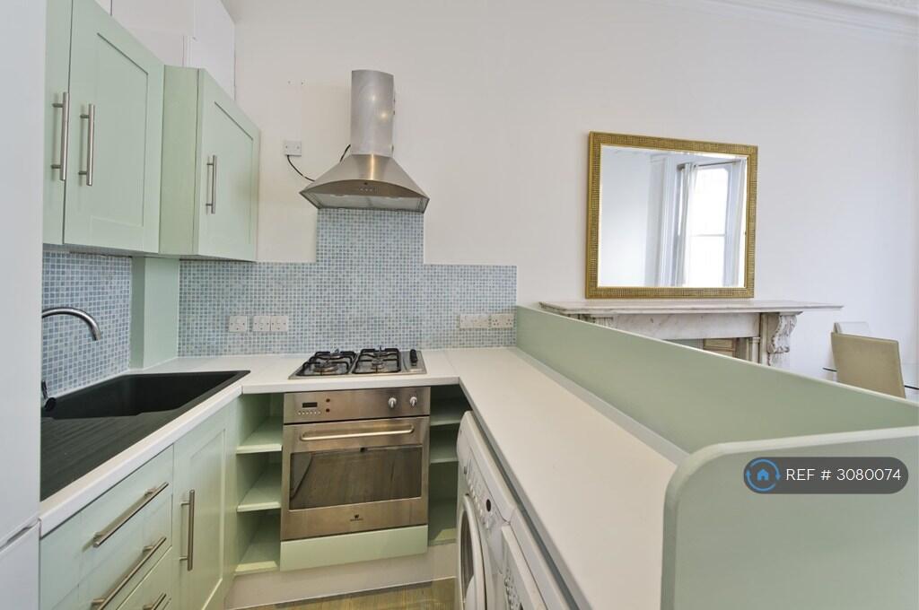 Apartment in London, Lot's Village, Earl's Court - View 4