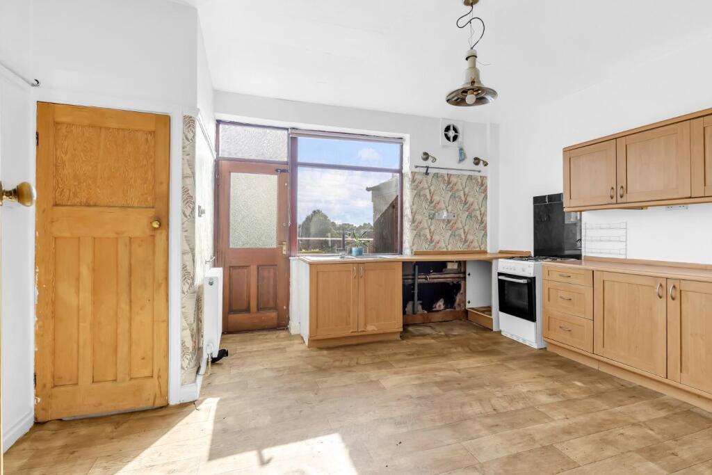 House in Rochdale, Stanycliffe - View 5