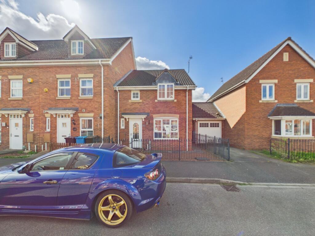 Main image of property: Woodheys Park, Kingswood, Hull, HU7 3AN
