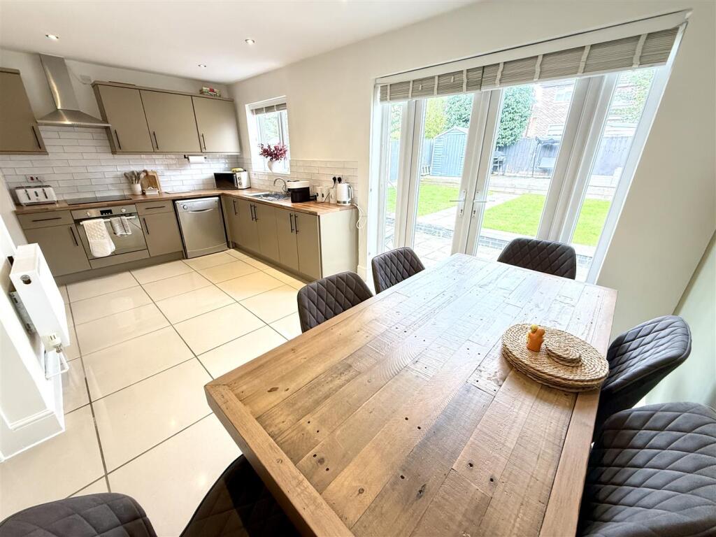 House in Knowsley, Swanside - View 4