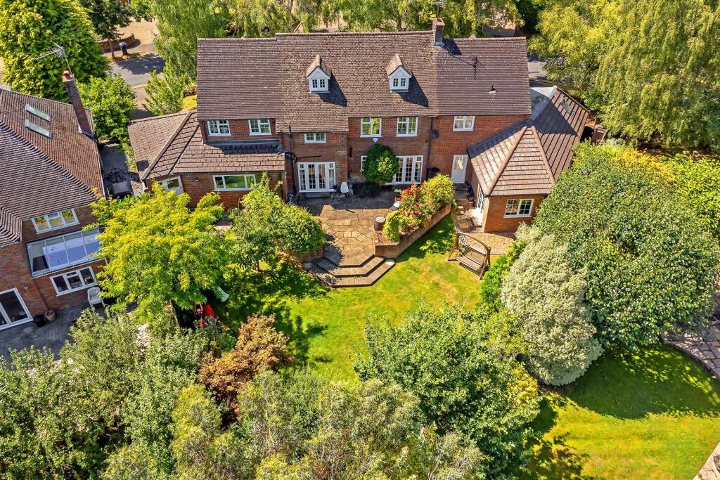 House in St Albans, Fleetville - View 2