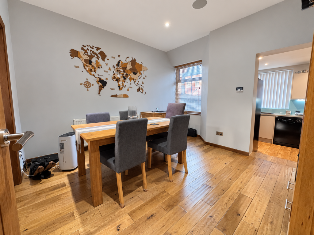 20, Dronfield Road, Salford, M6 7FN, Salford photo 4