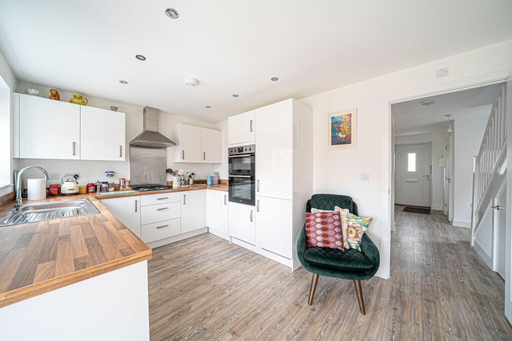 House in Salisbury - View 3