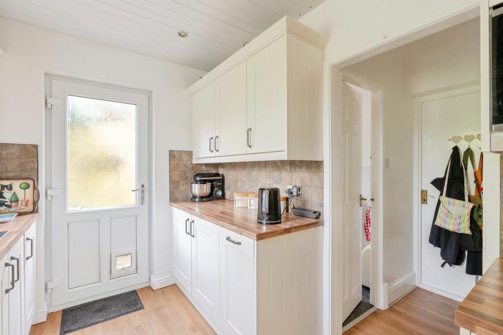 Lindsay Park, Burnley, Lancashire, BB10 - More