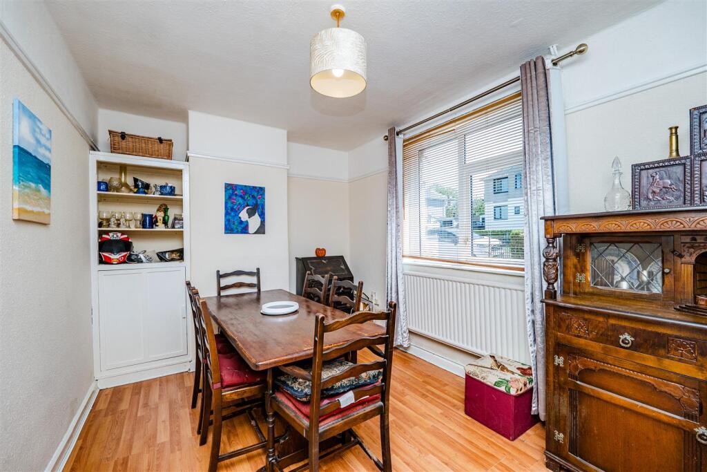 House in Barry, Vale of Glamorgan - View 3