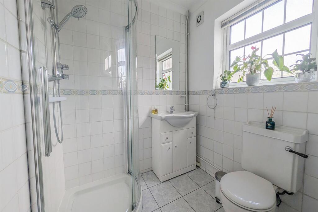 House in East Cambridgeshire, Crockfords Park, Woodditton - More