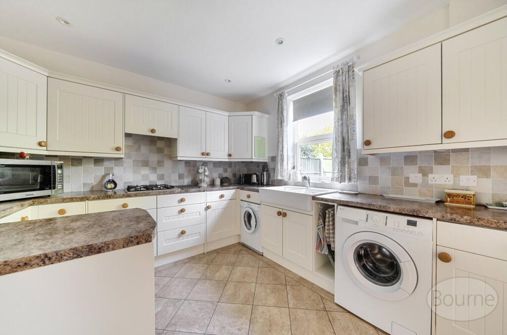 House in Guildford - View 3