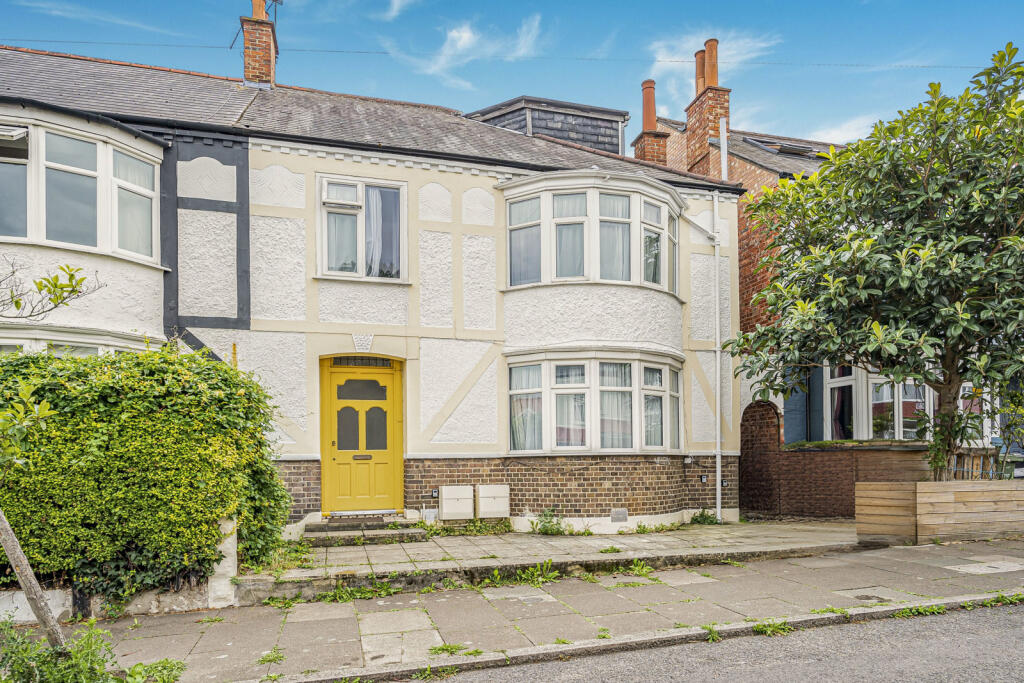 Main image of property: Athlone Road, London, SW2