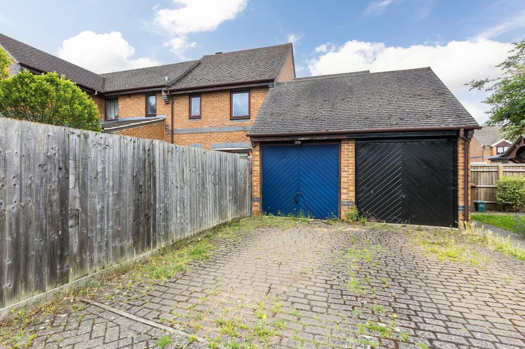 Anson Close, Marcham, OX13 photo 4
