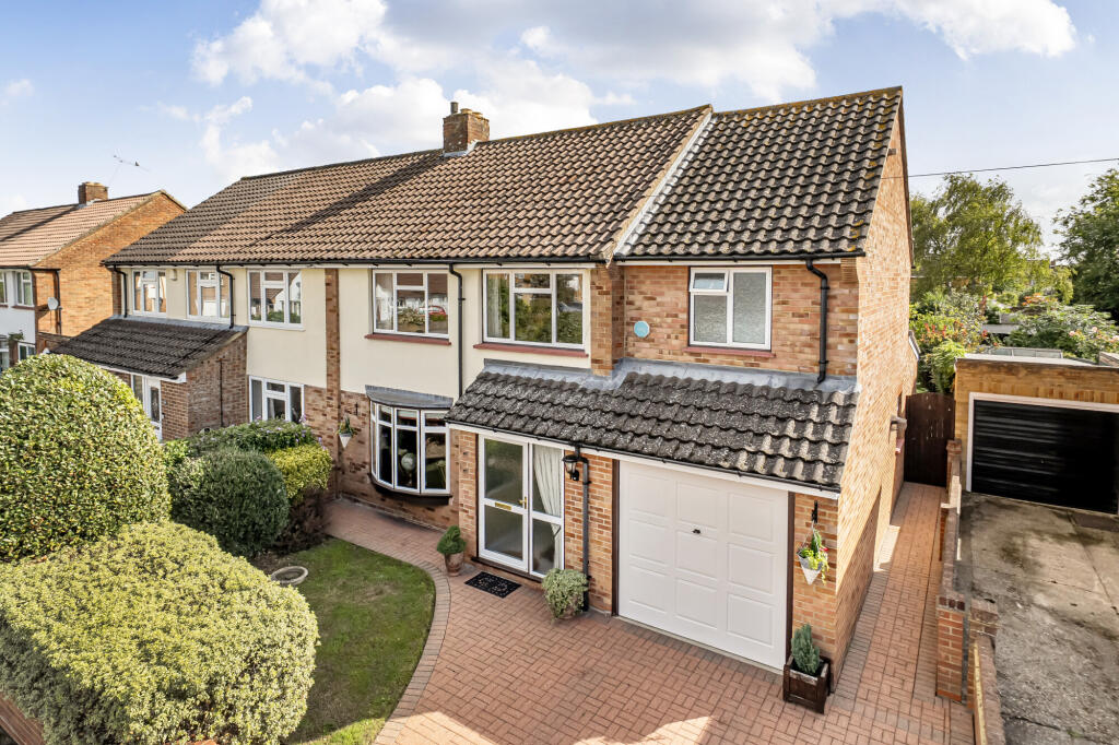 4-bed semi-detached on Cawcott Drive, Windsor, SL4, £695,000