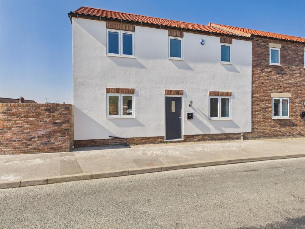 Main image of property: Ringley Meadows, Bempton