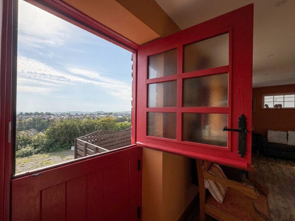House in Swansea - View 3