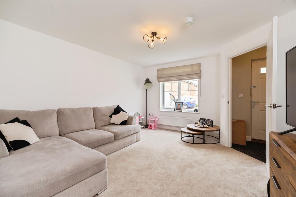House in Stockton-on-Tees - View 3