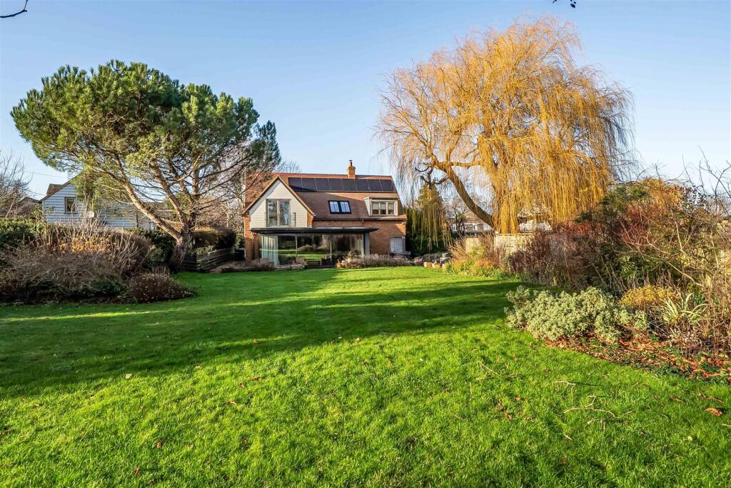 Main image of property: Towersey nr Thame, Oxfordshire