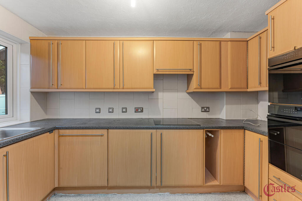 Riverside Close, E5 photo 3