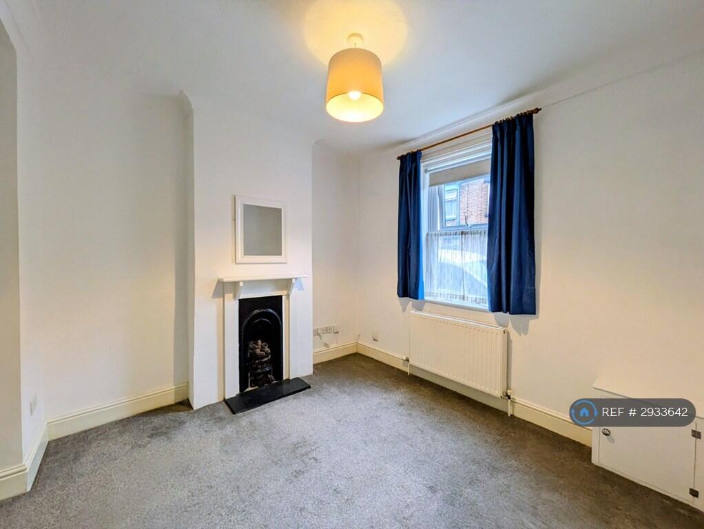 House in Exeter, St Thomas - View 4