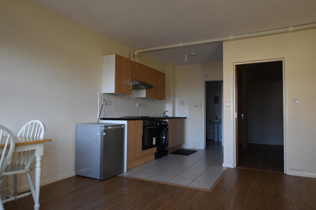 Main image of property: Elm Drive,  Garsington, OX44